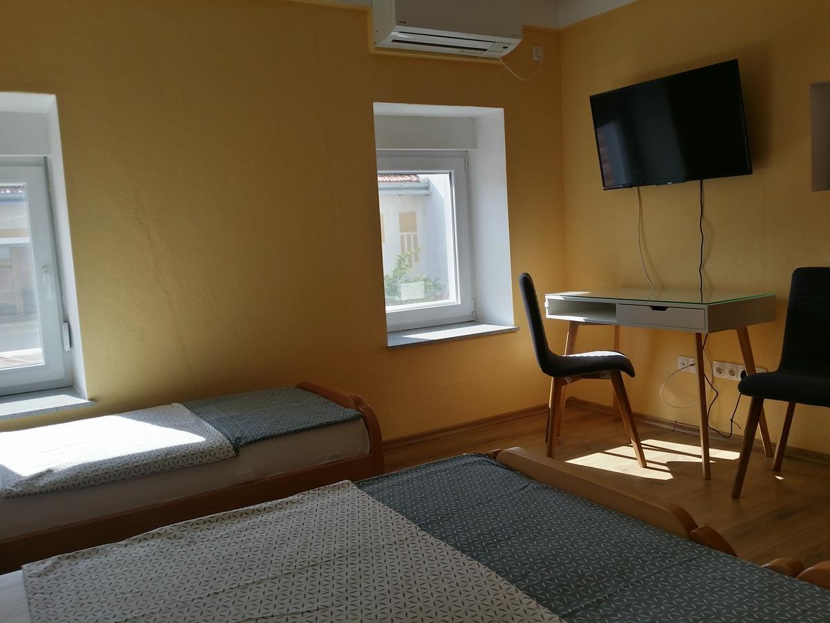 Apartments Uno Mostar Zewnętrze zdjęcie